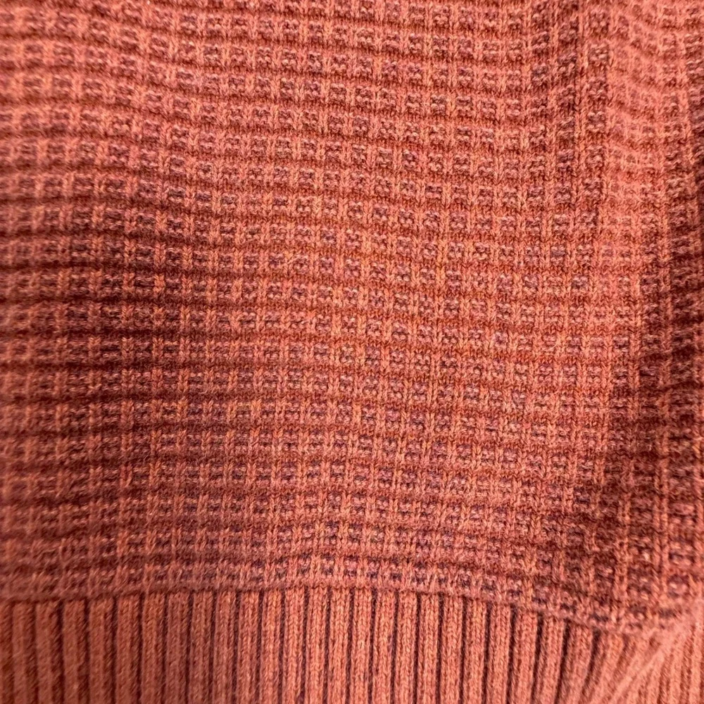 GH Bass Mens Large Rust Orange Waffle Knit Mock Neck Button‎ Henley Sweater L